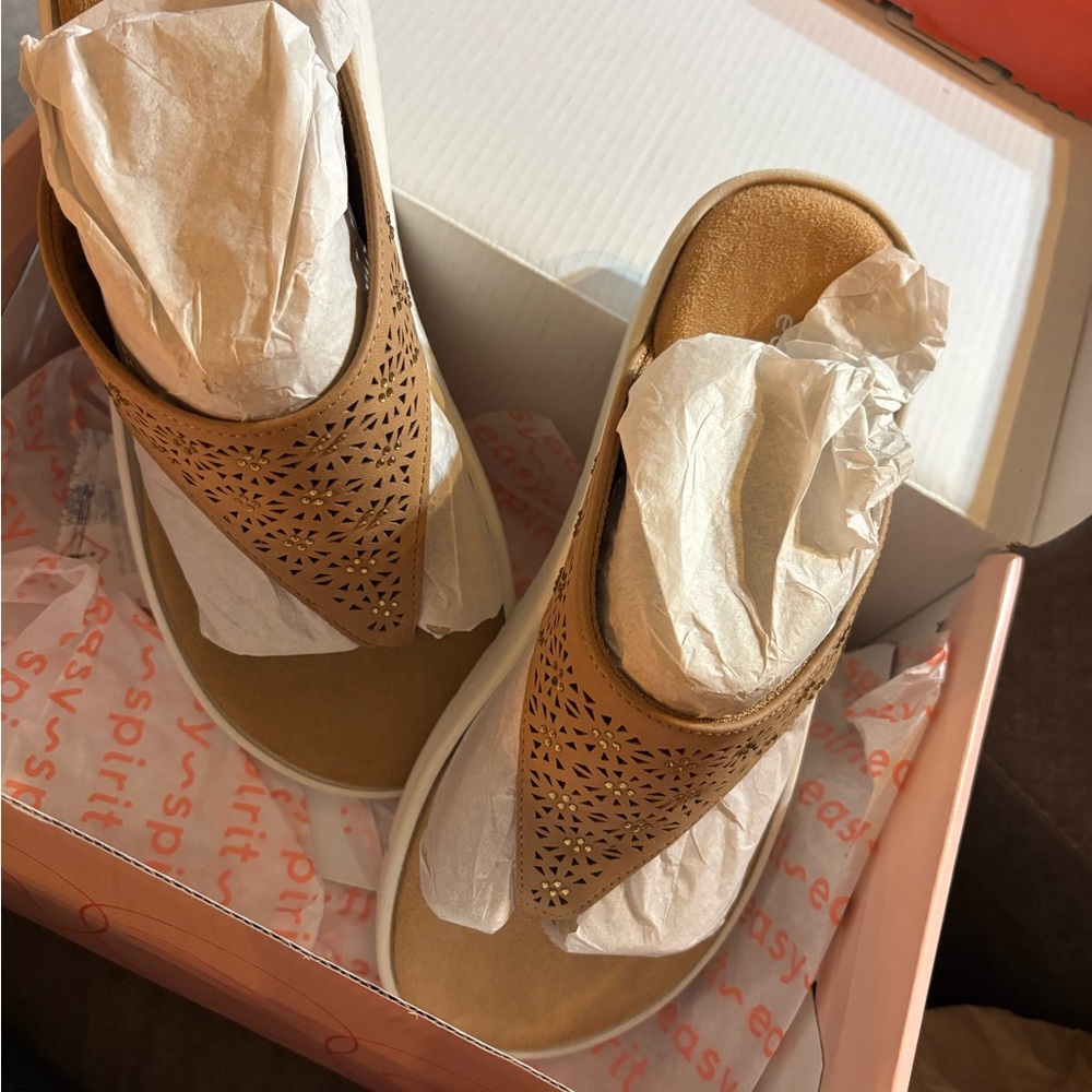 Easy Spirit Brown Cutout Sandals for Women NEW
